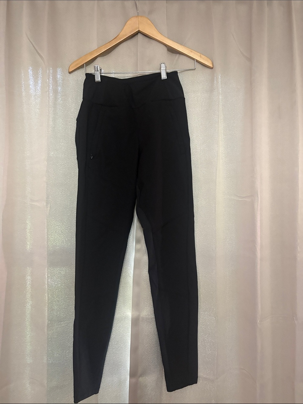 Athleta Black Skinny Pants